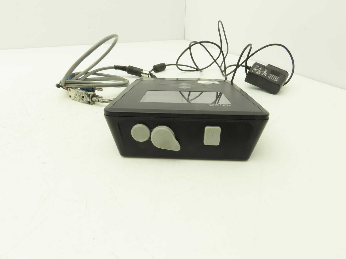Jenco 3177 EC/TDS Conductivity/TDS/Salinity Basis Benchtop Meter 120V or 6 AAA