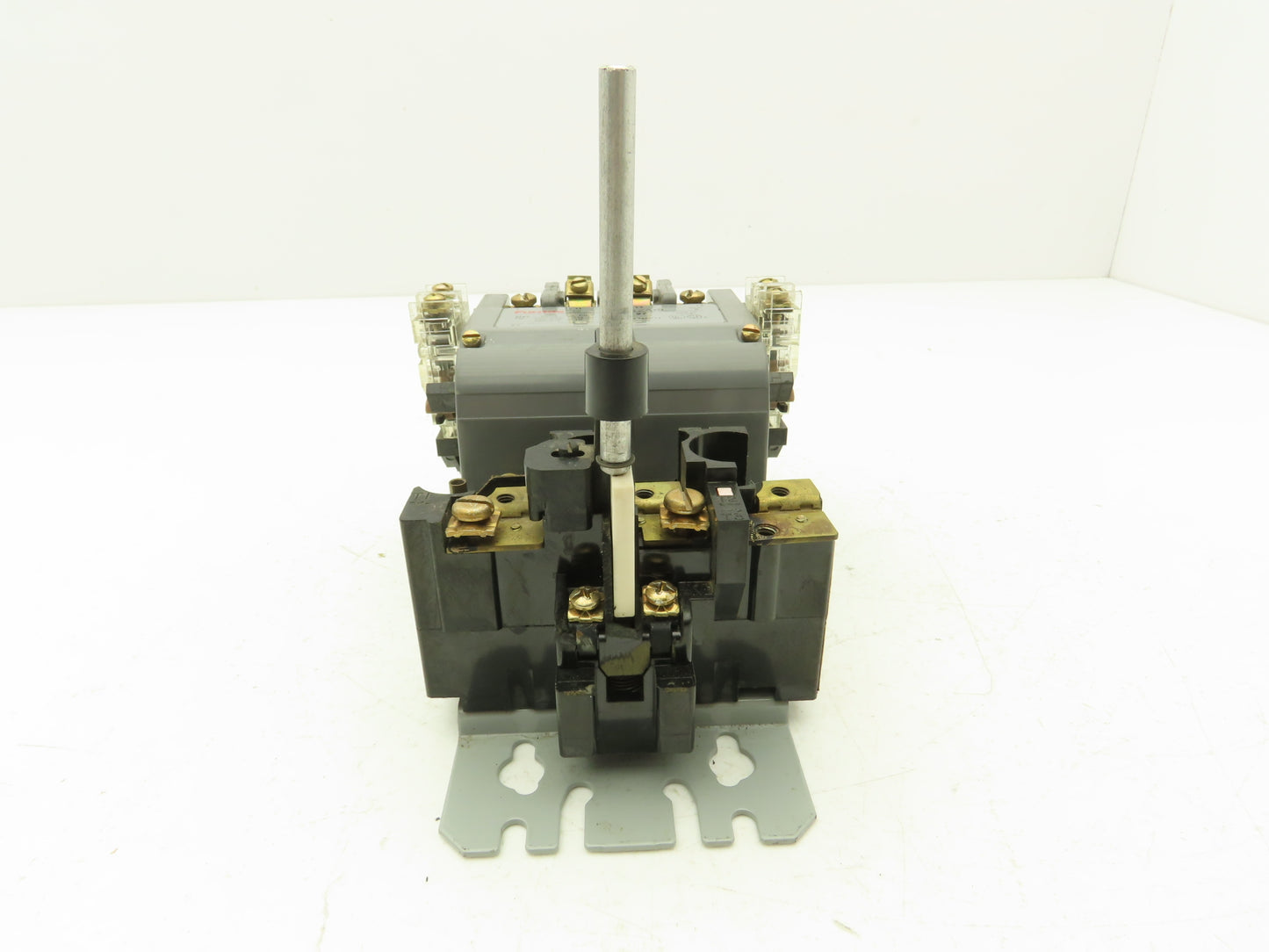 Furnas 14DP32A*9 AC Contactor Motor Starter 10Hp 600VAC 3Ph 75DF14 Contact Kit