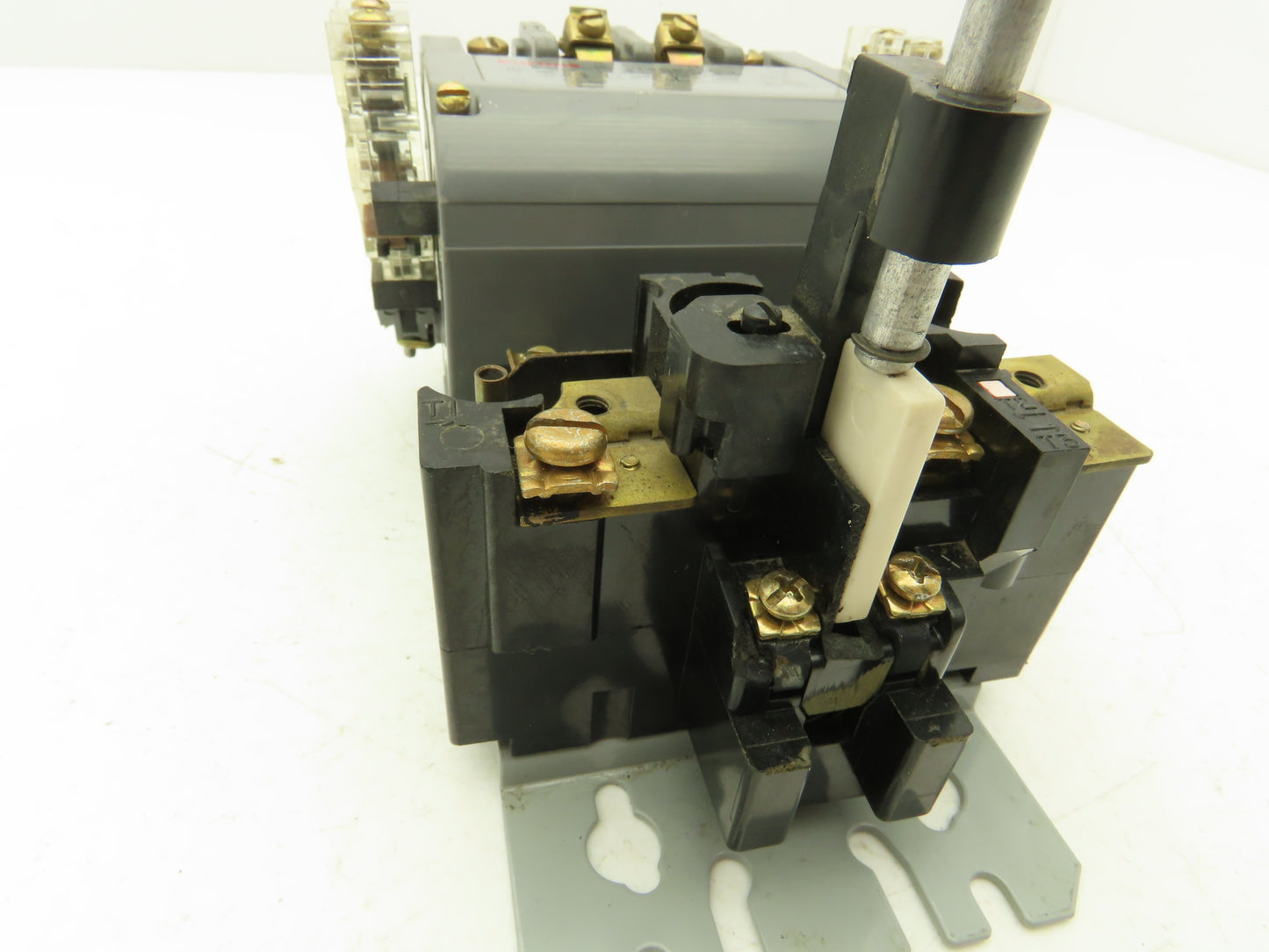 Furnas 14DP32A*9 AC Contactor Motor Starter 10Hp 600VAC 3Ph 75DF14 Contact Kit