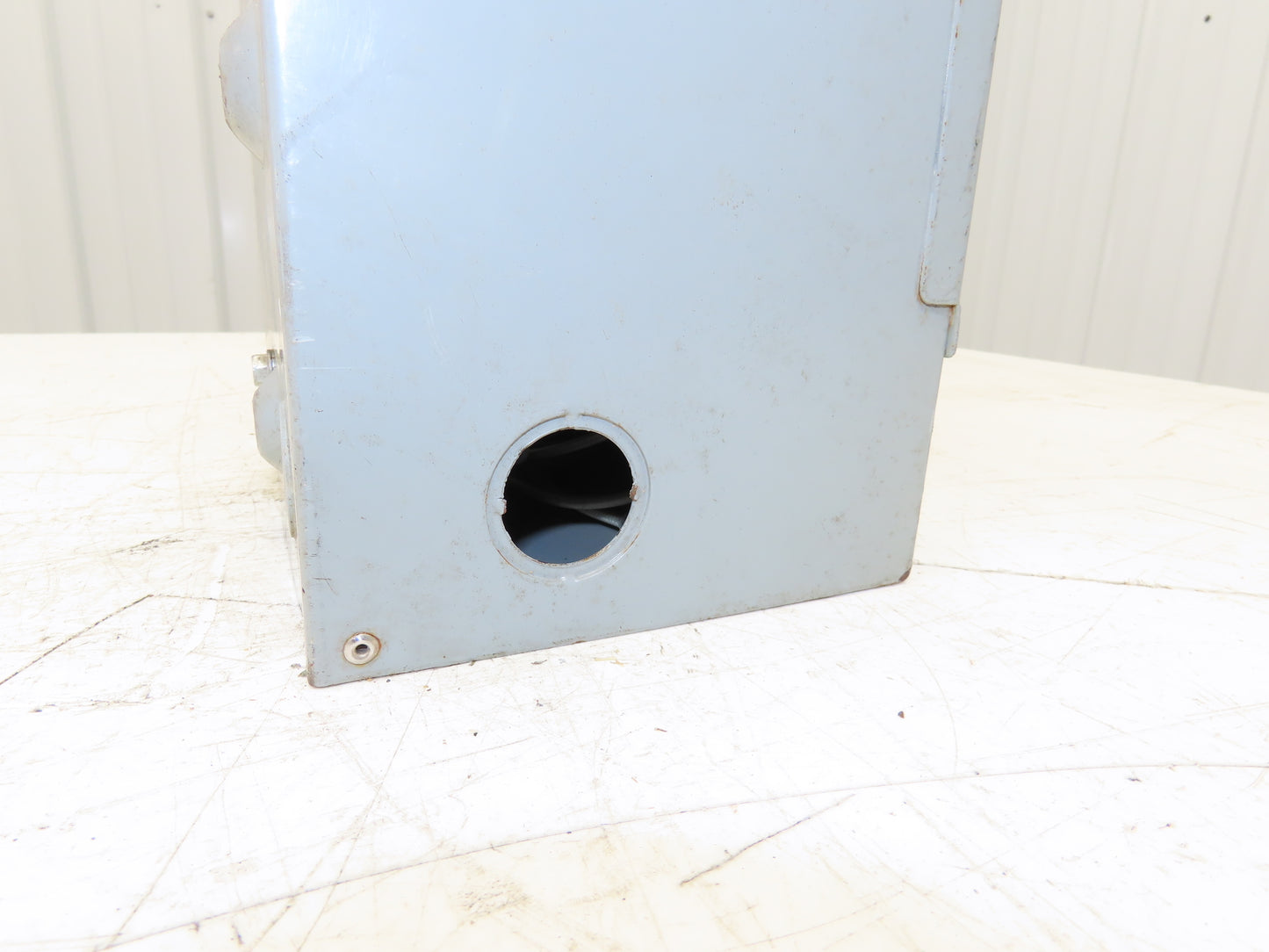 Hammond Power Solutions Q003YEKF 1 Ph Transformer 3KVA Primary 208/240/277