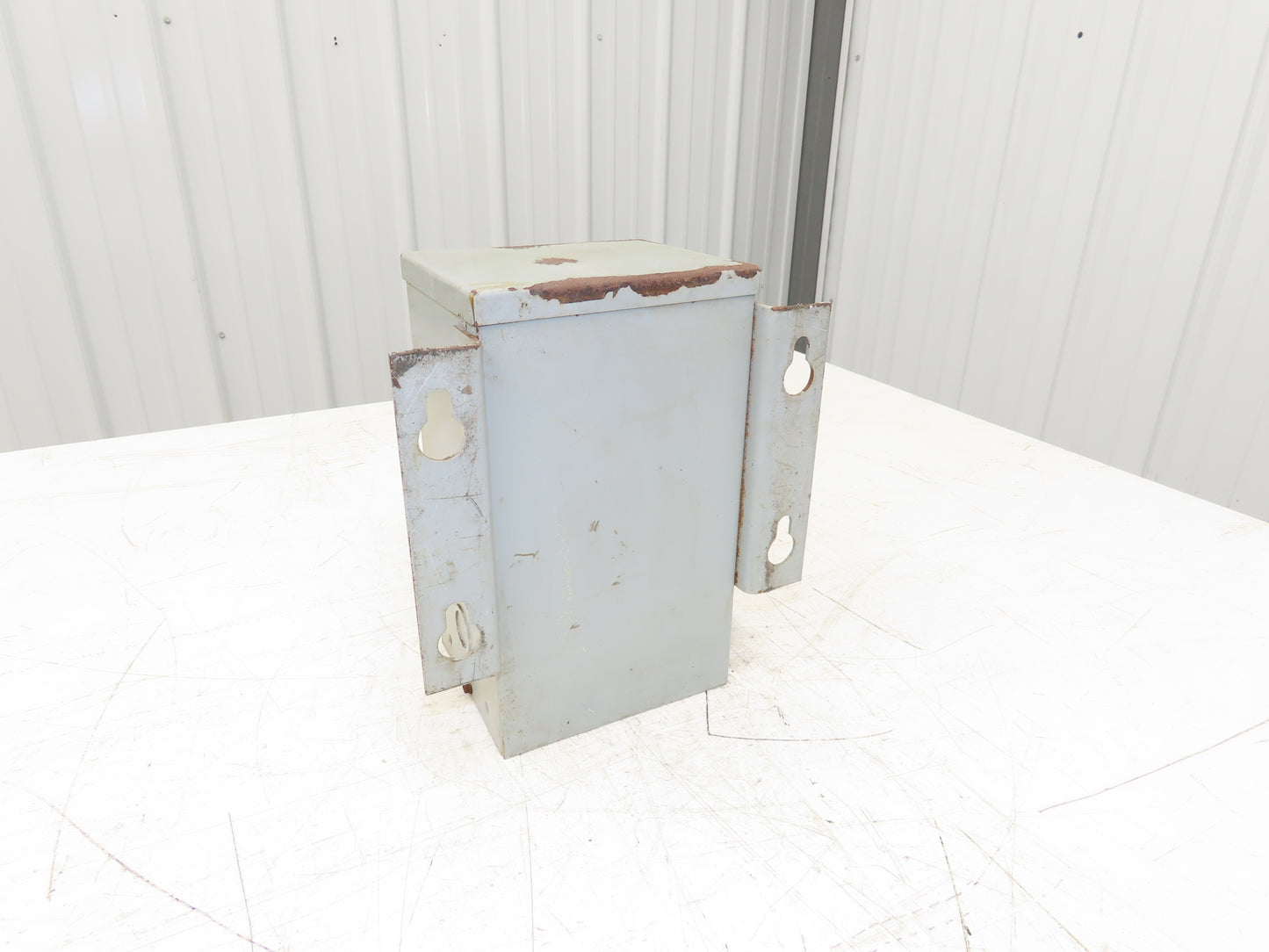 General Signal HSIFIAS Hevi-Duty Transformer 1KVA Pri 240/480V Sec 120/240V