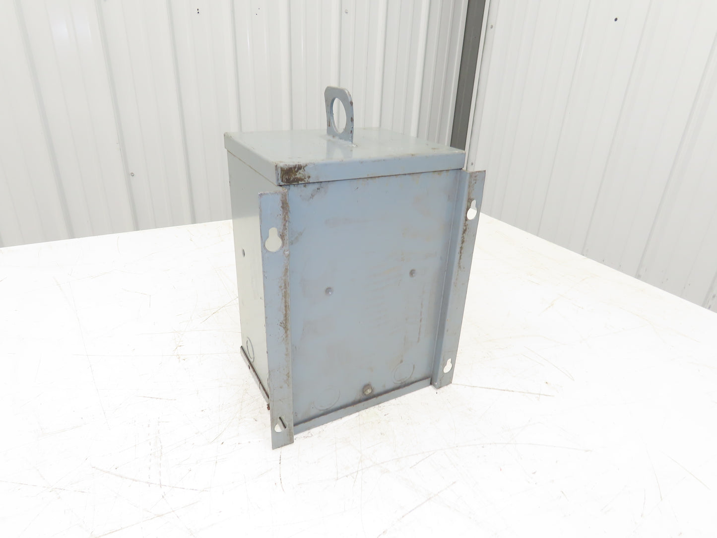 Square D 3S40F Stepdown Power Transformer 3 KVA 1Ph HV 240/480V LV 120/240V