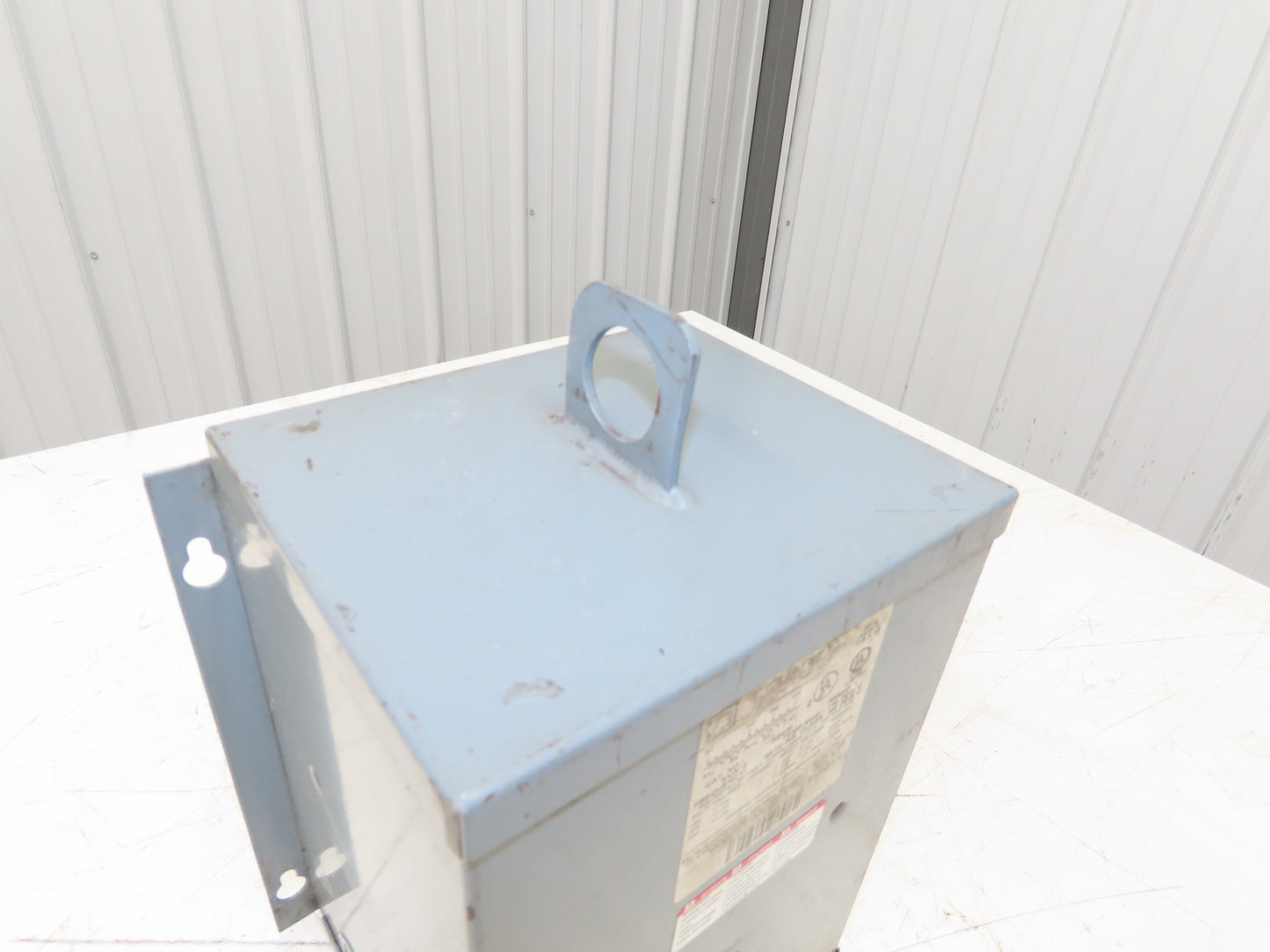 Square D 3S40F Stepdown Power Transformer 3 KVA 1Ph HV 240/480V LV 120/240V