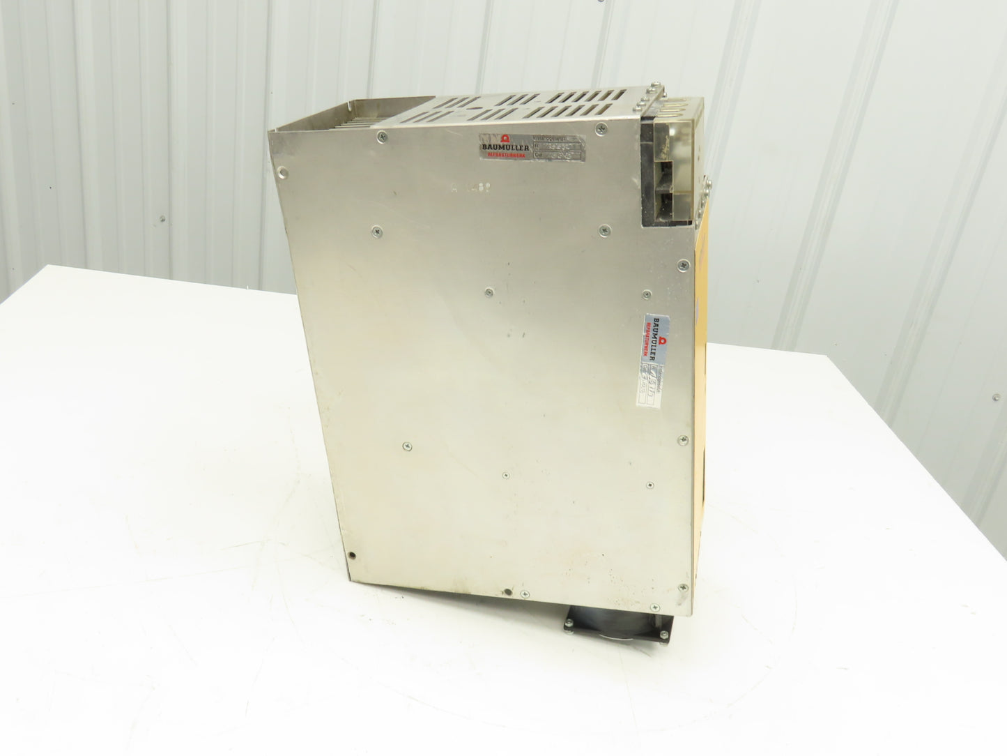 Baumuller BUC2-60/60-34-001-01 Servo Drive Controller Power Supply 190VAC 3Ph