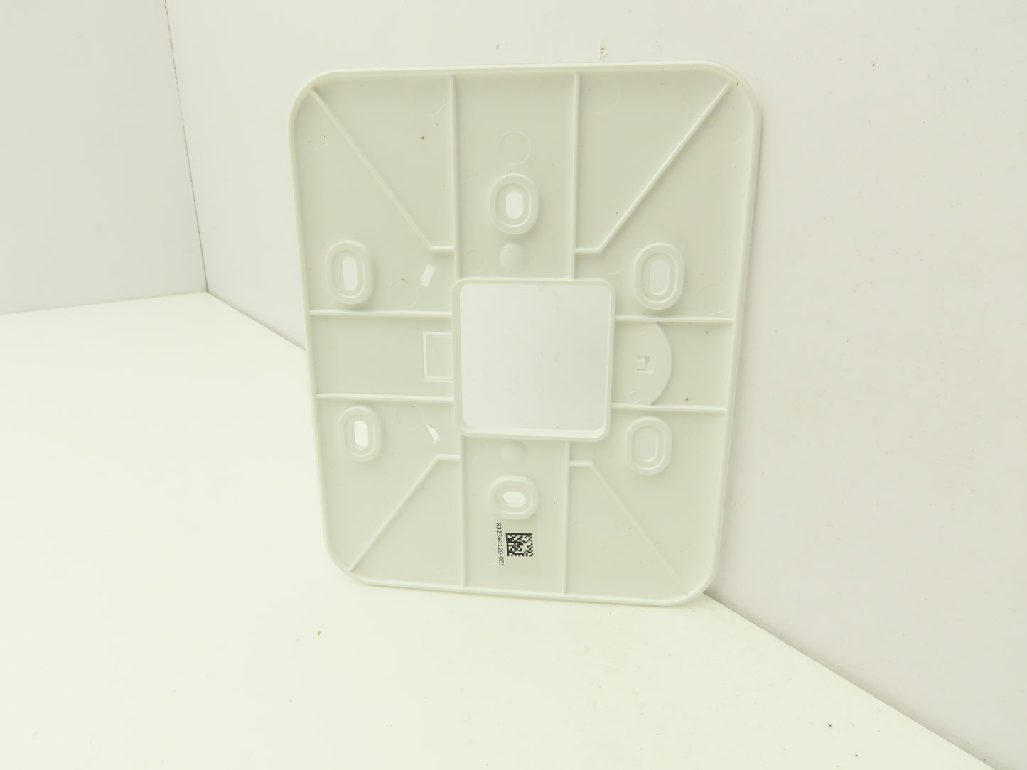 Honeywell TH6320ZW2003 T6 Pro Z-Wave Thermostat Programmable Battery or Hardwire