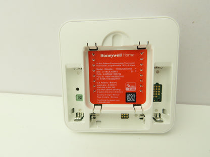 Honeywell TH6320ZW2003 T6 Pro Z-Wave Thermostat Programmable Battery or Hardwire