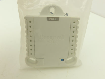 Honeywell TH6320ZW2003 T6 Pro Z-Wave Thermostat Programmable Battery or Hardwire