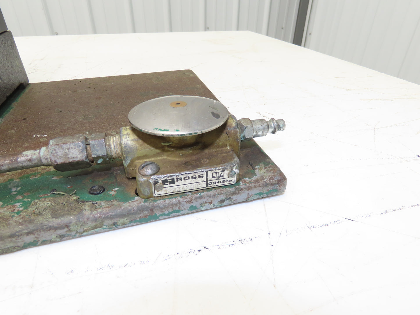 Olsen Model 20 Powerflare Pneumatic Double Flare Swaging Machine 80 PSI Min