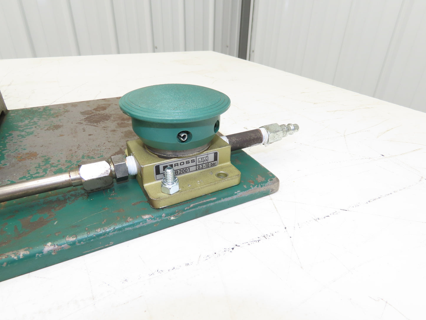 Olsen Model 20 Powerflare Pneumatic Double Flare Swaging Machine 80 PSI Min