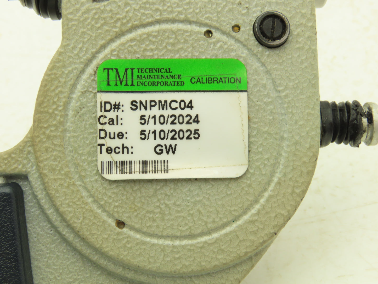 Mitutoyo 510-122 Indicating Micrometer 25-50mm Graduations .001mm Range +/- .060