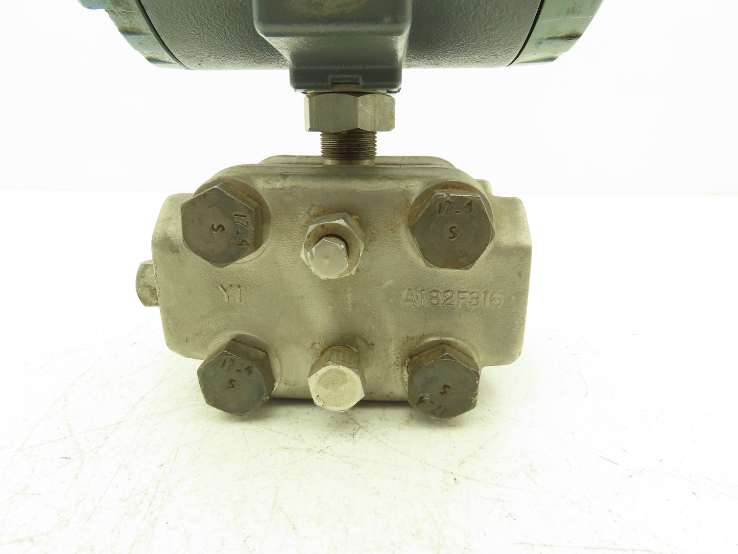 Foxboro 823DP-I3S1NL0-Y Pressure Transmitter 0-22.8"H2O 3000psi 12.5-65VDC
