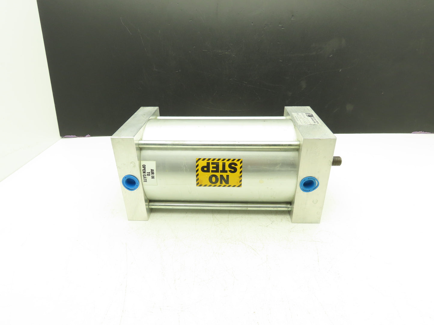 Salina Vortex DVC6X8-MG Pneumatic Air Cylinder 6" Bore 8" Stroke 250psi Aluminum