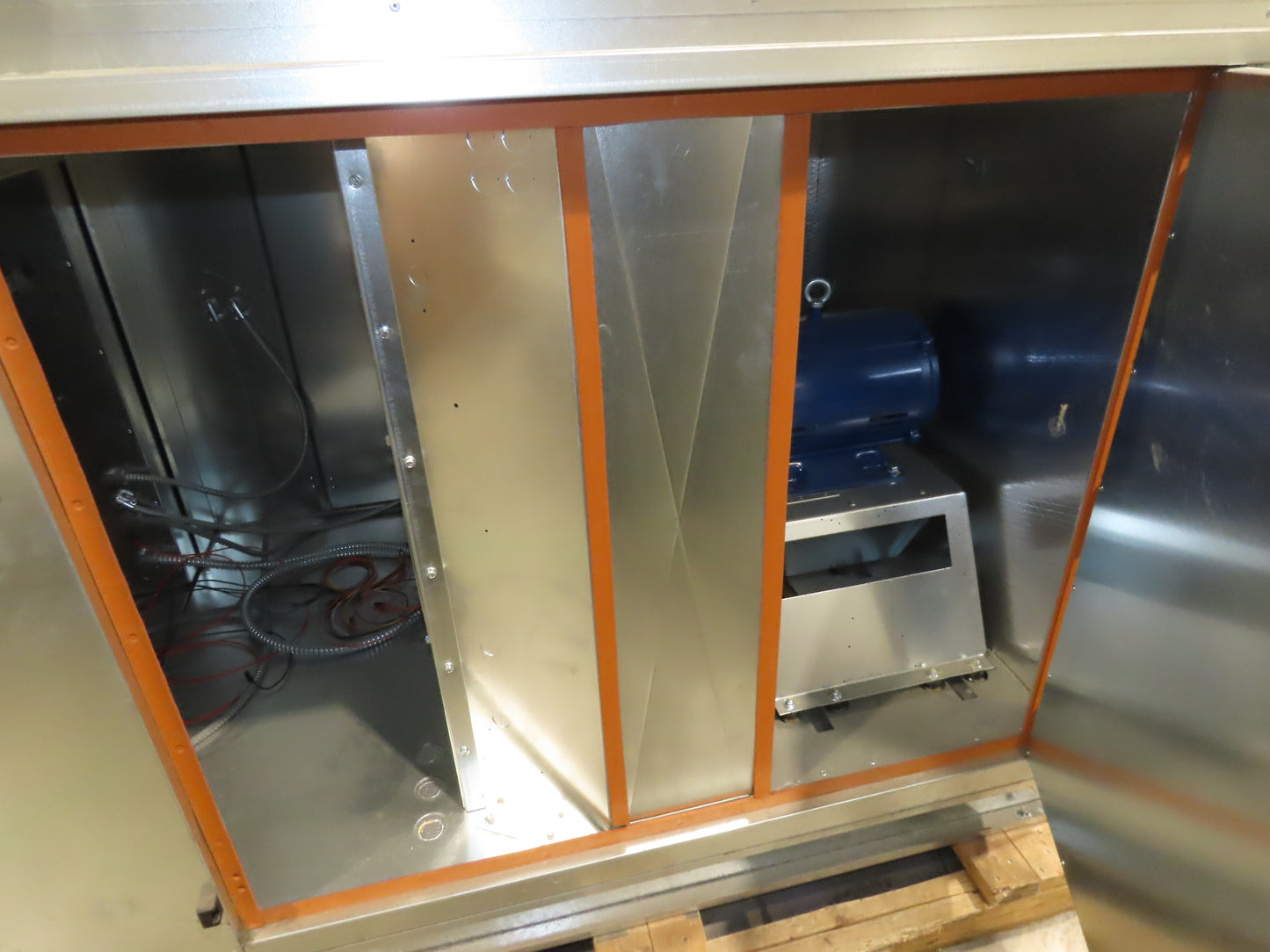 Captive Aire Make Up Heater Unit 1100000 BTUH 10000CFM 7.5Hp 460V Nat / LP