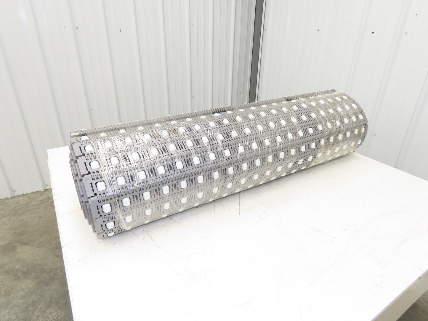 Intralox 400 42"W Transverse 90° Transfer Roller Top Conveyor Belt Gray 10'L