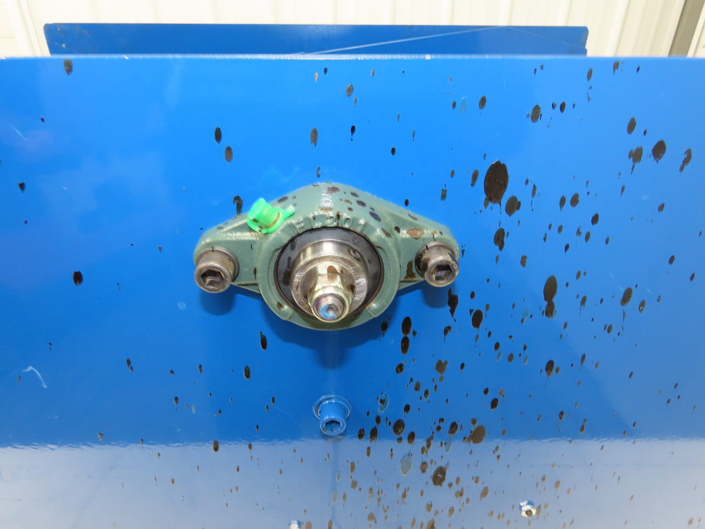 Sorter Conveyor Tilt Chute Tray Tipper Feeder 24VDC Pneumatic Cylinder Control