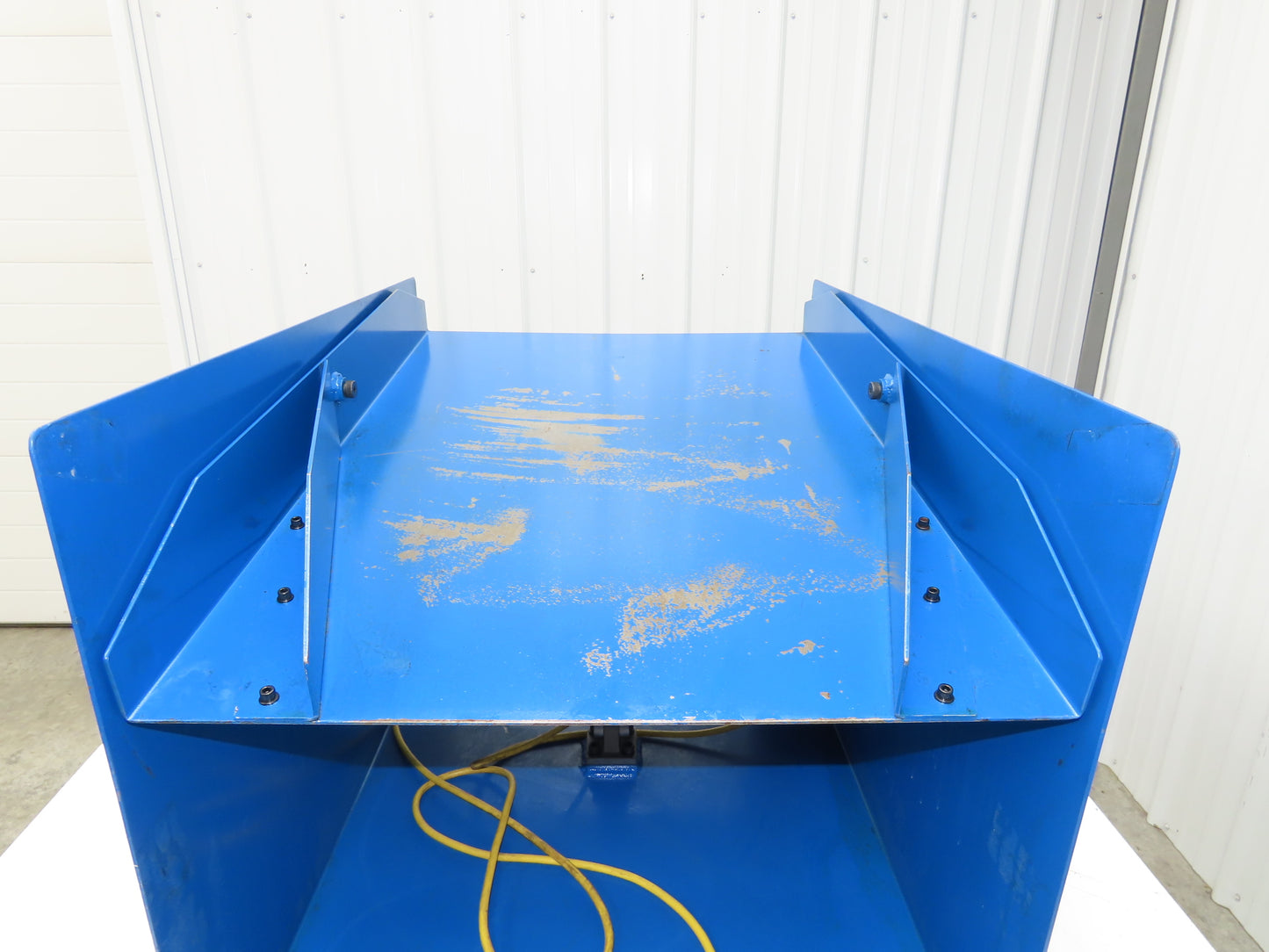 Sorter Conveyor Tilt Chute Tray Tipper Feeder 24VDC Pneumatic Cylinder Control