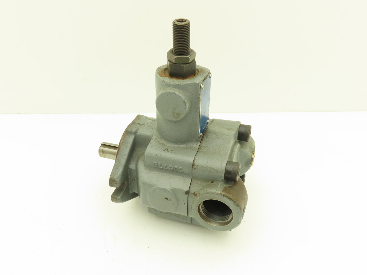 Continental PVR6-6B06-RF-0-1-H Hydraulic Variable Vane Pump 6gpm 600psi 1800rpm