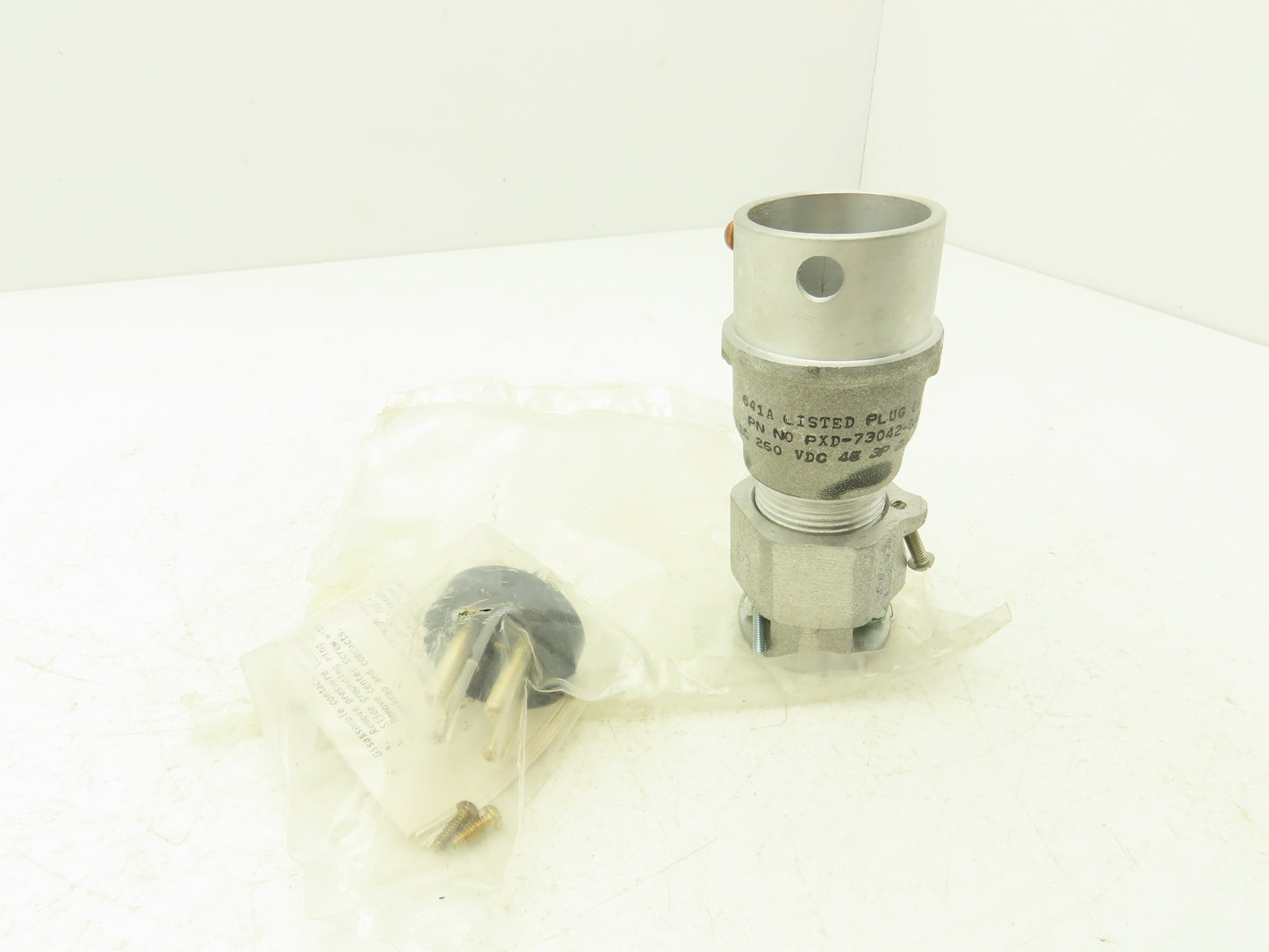 Pyle National PXD-73042-GPR
KPD-83036 4 Wire Plug Assembly 460VAC 3 Pole 20A