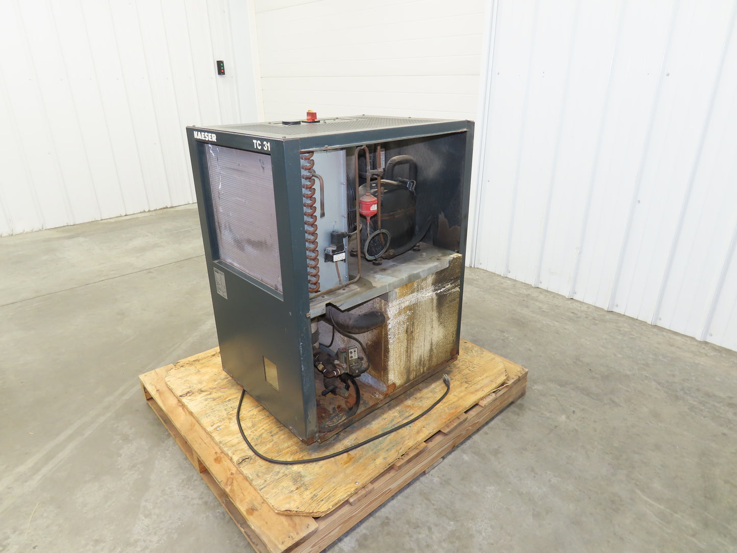 Kaeser TC-31 Refrigerated Compressed Air Dryer 115V 1PH Pneumatic Missing Cover