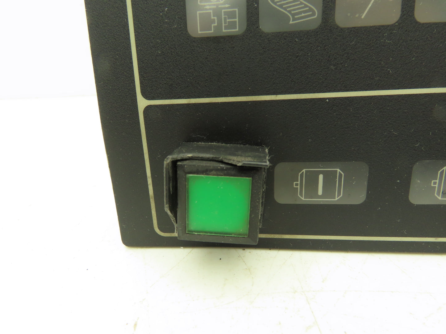 Cincinnati Milacron 3-424-2065A Camac VST Controller Control Panel Rev D