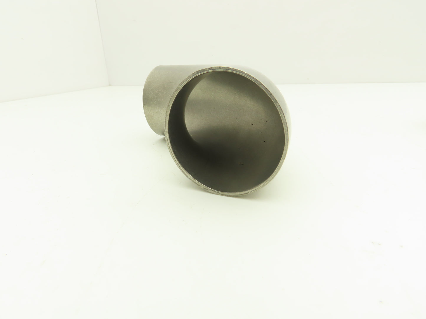 BW-200-90 2" OD Butt Weld Vacuum 90° Elbow SS Tumble Finish A = 3" Lot of 8