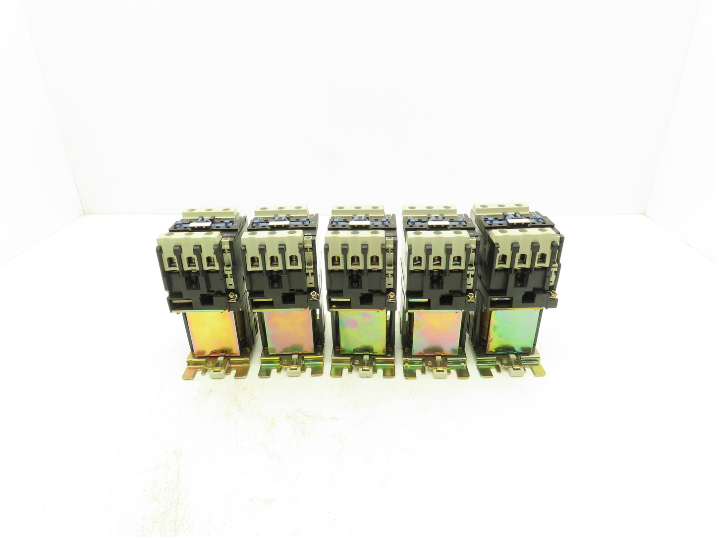 Telemecanique LP1D5011 Contactor Motor Starter 70A 600V 40Hp Coil 24VDC Lot of 5
