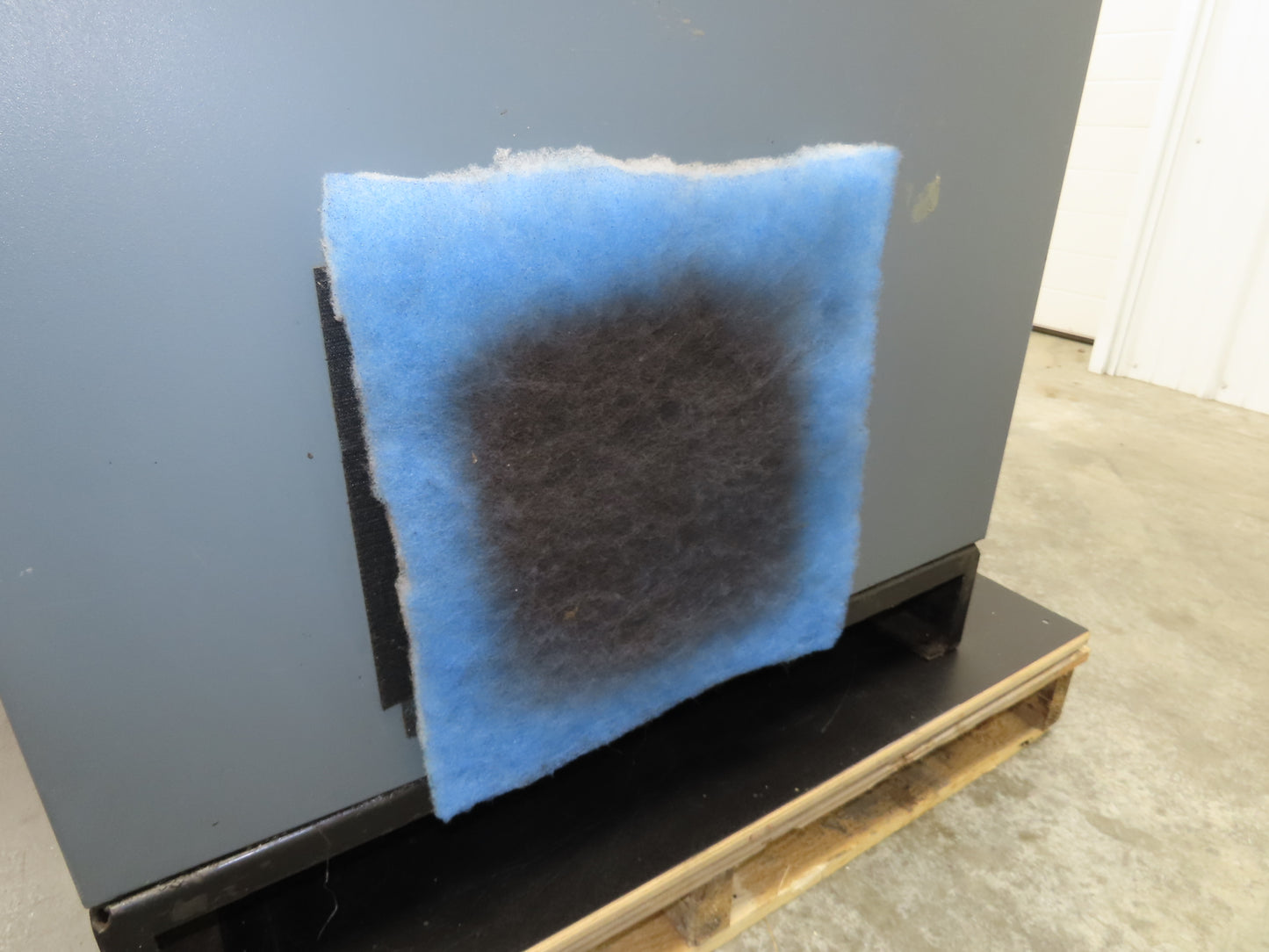 Atlas Copco ID60CSA Rotary Screw Air Compressor 20Hp 91.7 CFM 230v w/Air Dryer