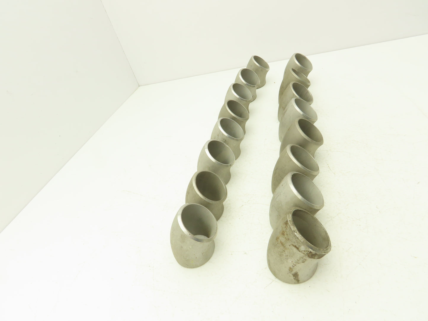 316L SCH 40S Stainless Steel 45° Elbow 1-1/2" Butt Weld Lot of 16