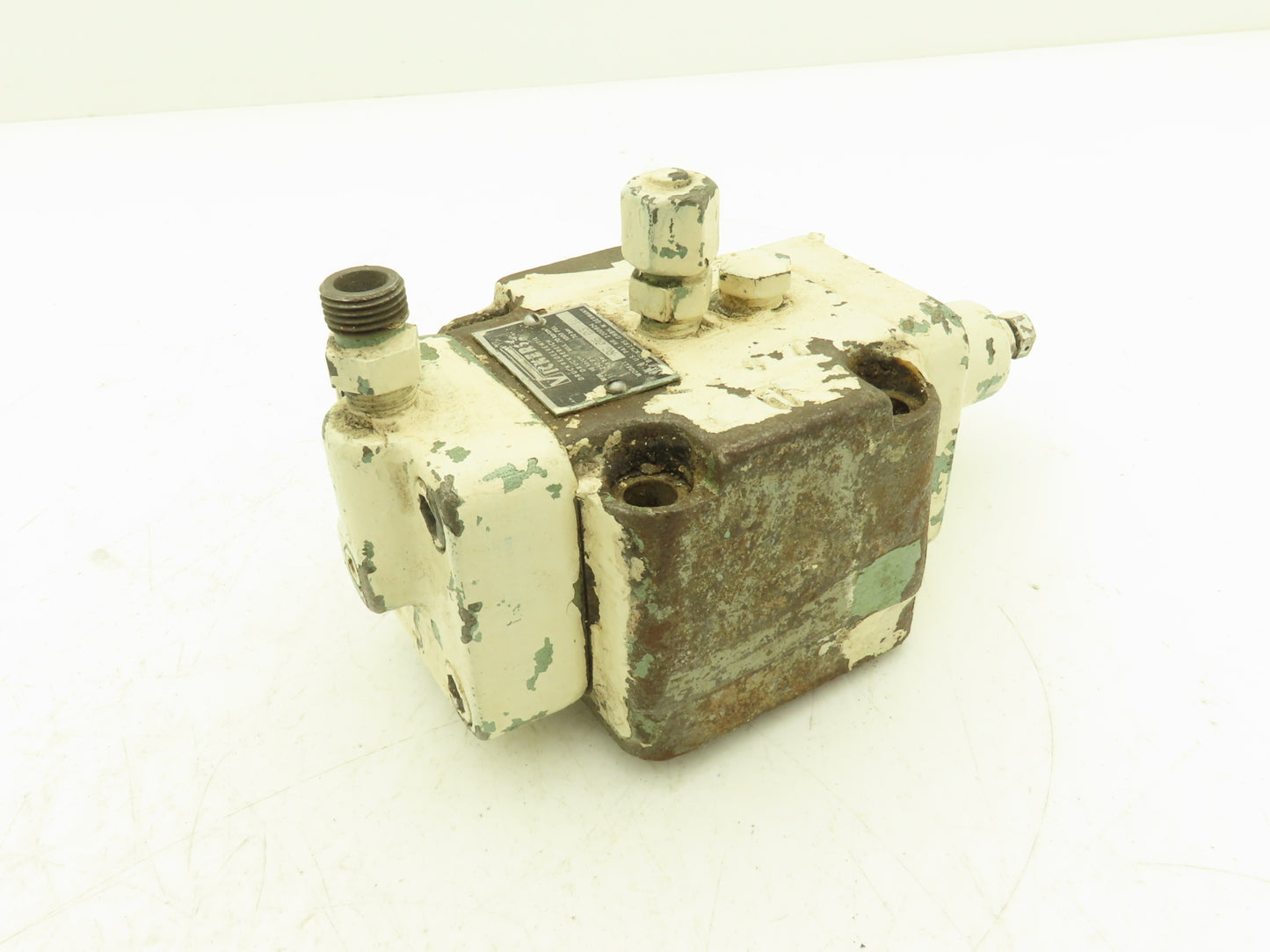 Vickers RG 06 D3 10 Hydraulic Pressure Relief Control Valve 250-1000 PSI
