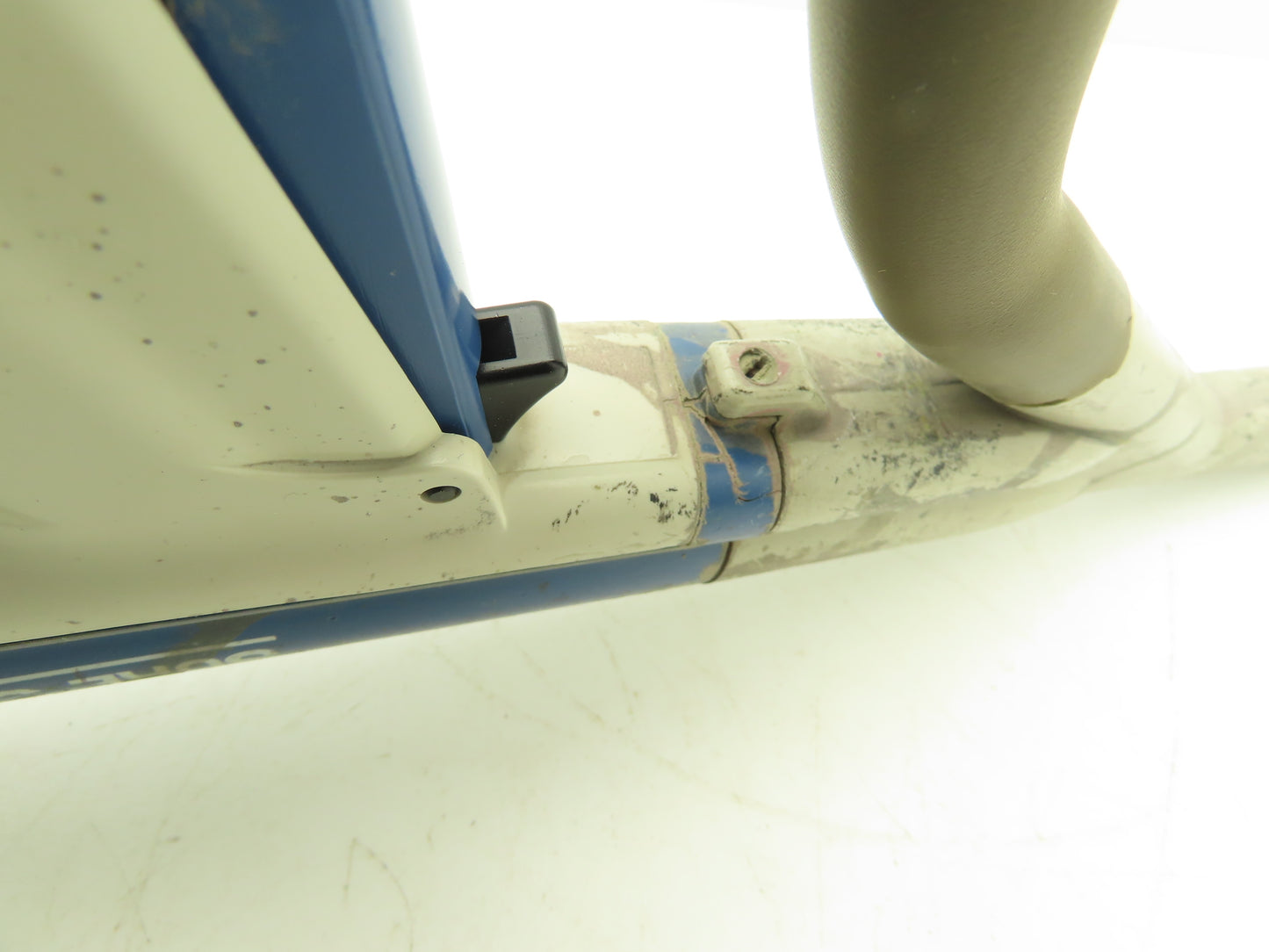 Nordson 288563D Sure Coat Manual Electrostatic Powder Coat Spray Gun *Read