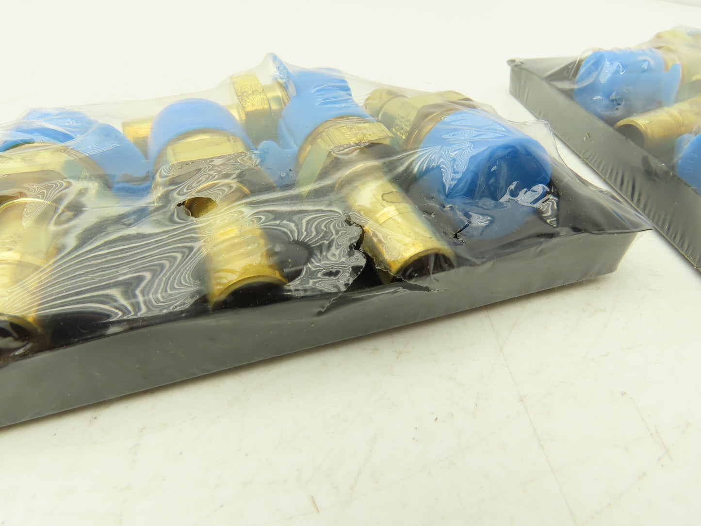Parker 8-8T2HF-B CPI Tube End Male Adapter 1/2" Tube 1/2" NPT Male Lot of 30