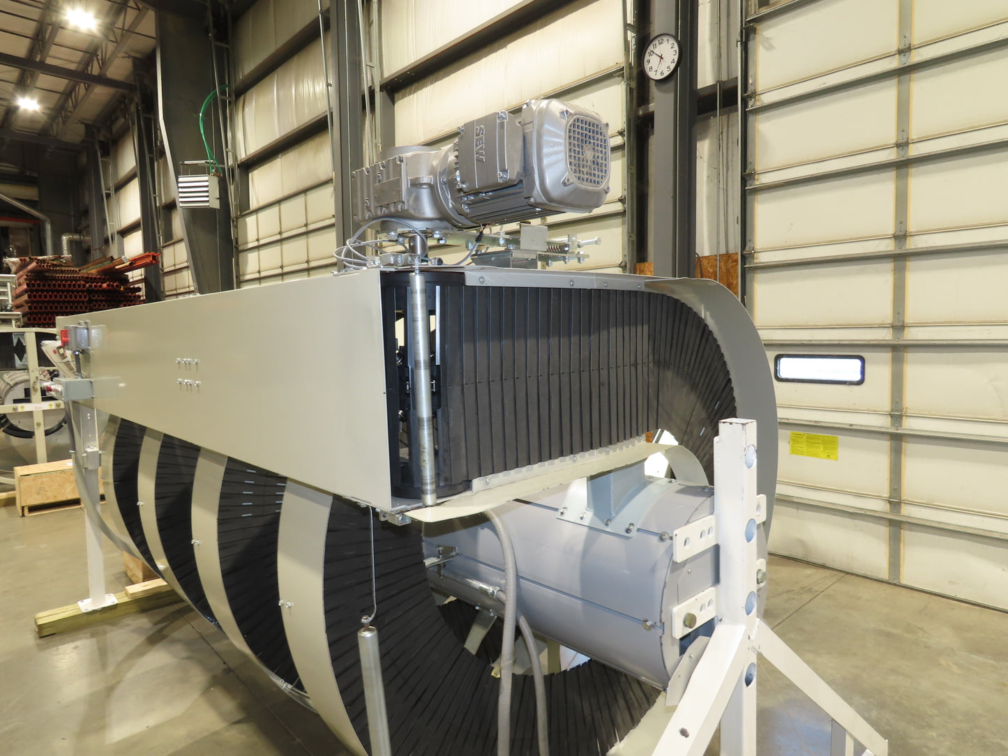 Ryson 1300-400-B3 Elevating Spiral Conveyor 16" Slat Belt 2Hp 230/460V 3PH 14'H