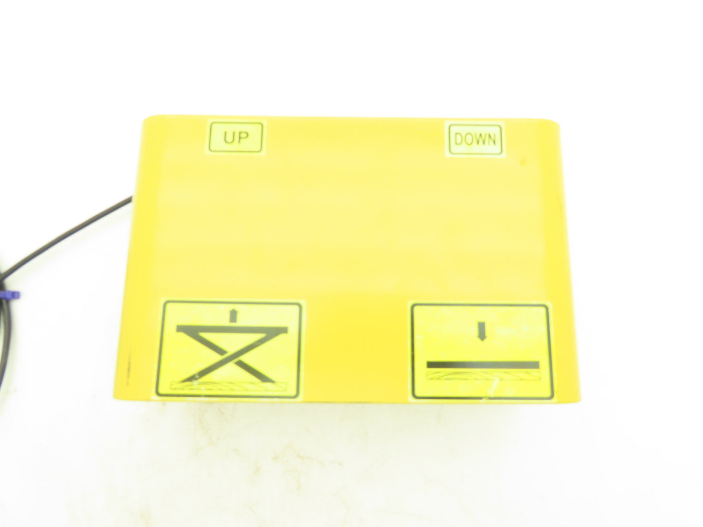 Suns USA FS-81G-10-M(TWIN)MK01 Two Pedal Double Foot Switch W/Protective Shroud