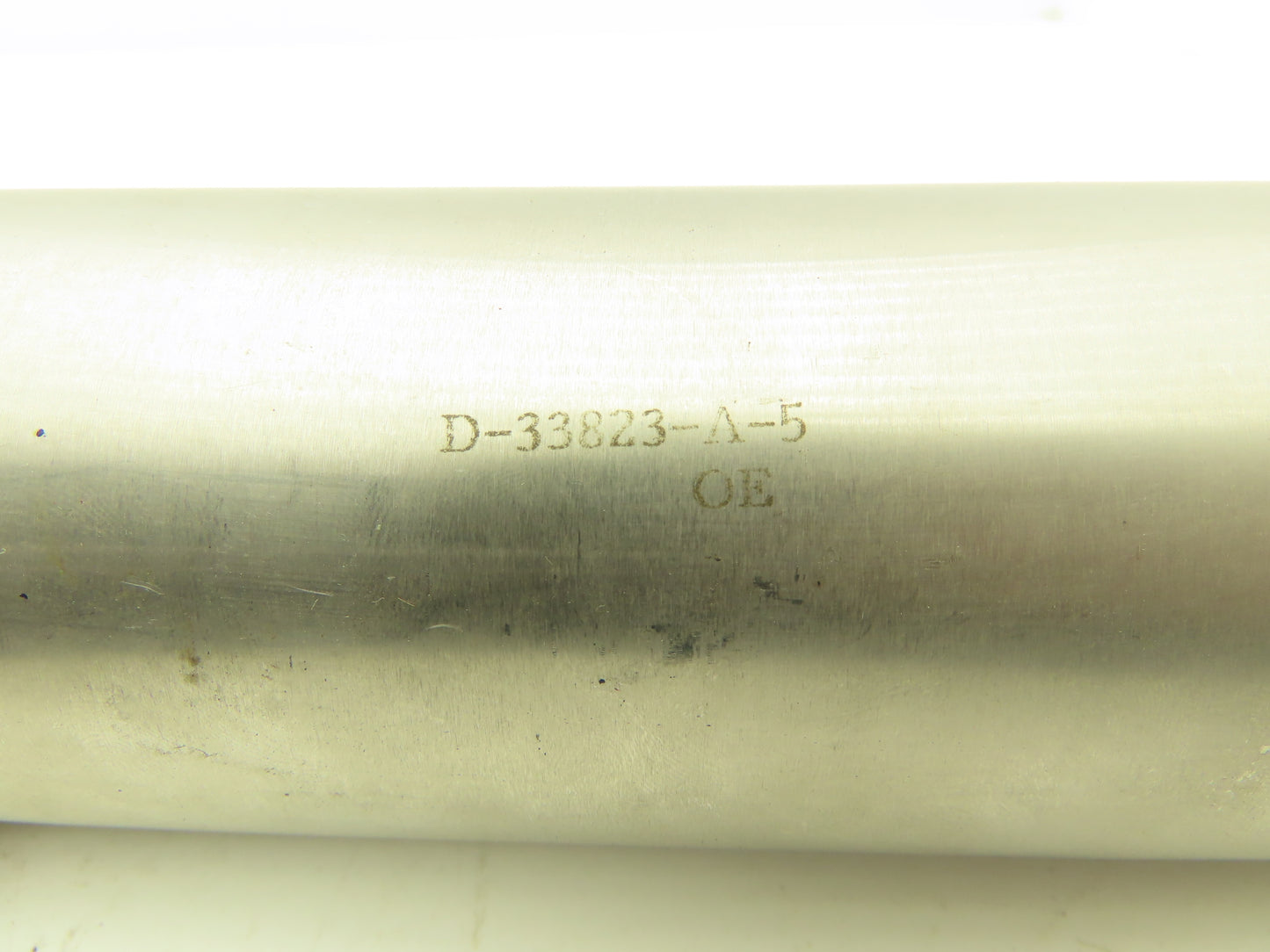 Bimba D-33823-A-5 Pneumatic Air Cylinder 2.5" Bore 5" Stroke Double Acting