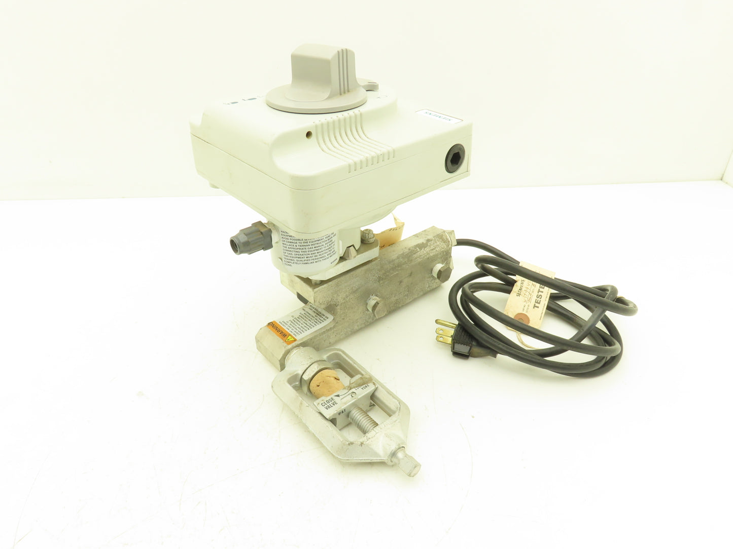 Siemens W3T97930 Industrial Gas Valve Chlorine Tank Solenoid 115V