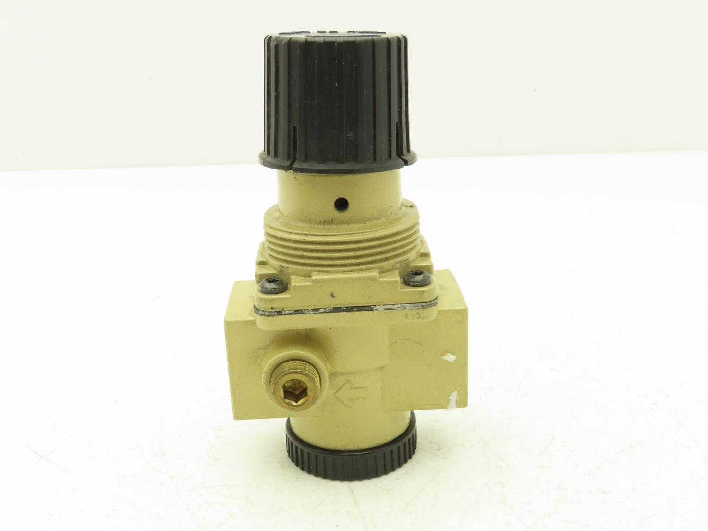 Norgren R08-200-RNMA Pneumatic Air Pressure Regulator 1/4"NPT 300/150psi