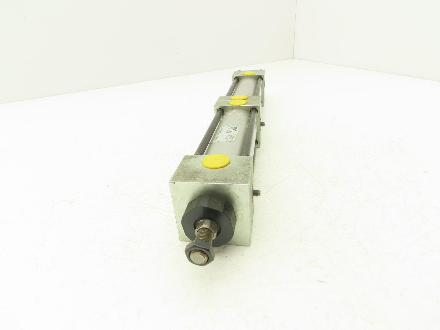 PHD AV2B 1-3/8 Pneumatic Air Cylinder 1-3/8" Bore 2-1/2" Stroke Double Rod