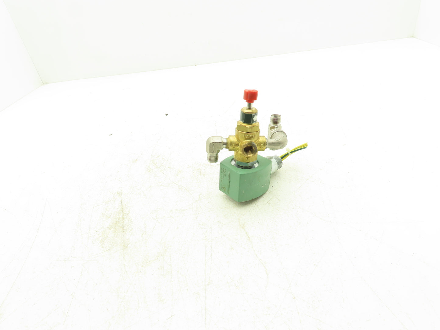 Asco HT8320G184MS RED-HAT II 3-Way Solenoid Valve 1/4" NPT 120V 150 PSI
