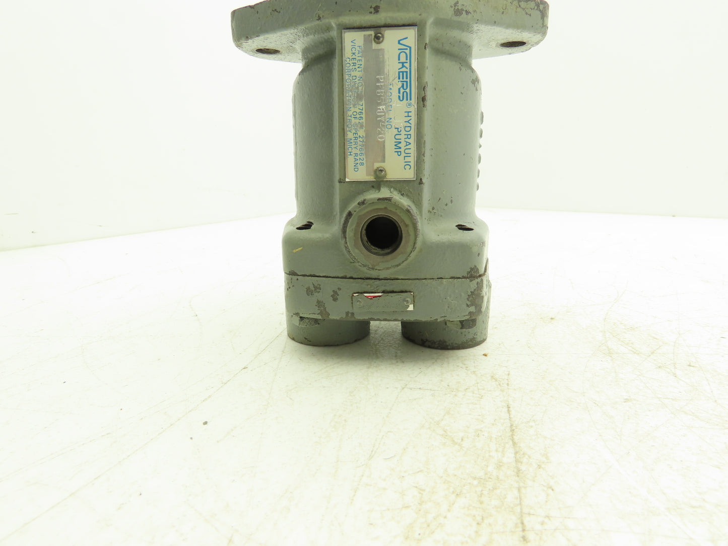 Vickers PFB5FUY-20 Hydraulic Vane Pump 5gpm 1800rpm 3/4" NPT