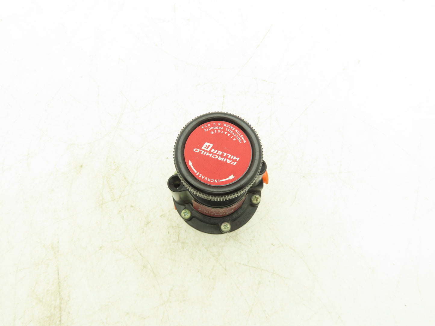 Fairchild 10 N Kendall Pressure Regulator 1/8" NPT 1/2-30PSI Range 250 PSI Max