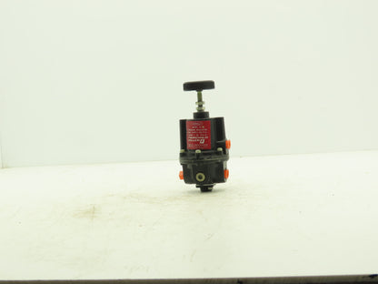 Fairchild 10 N Kendall Pressure Regulator 1/8" NPT 1/2-30PSI Range 250 PSI Max