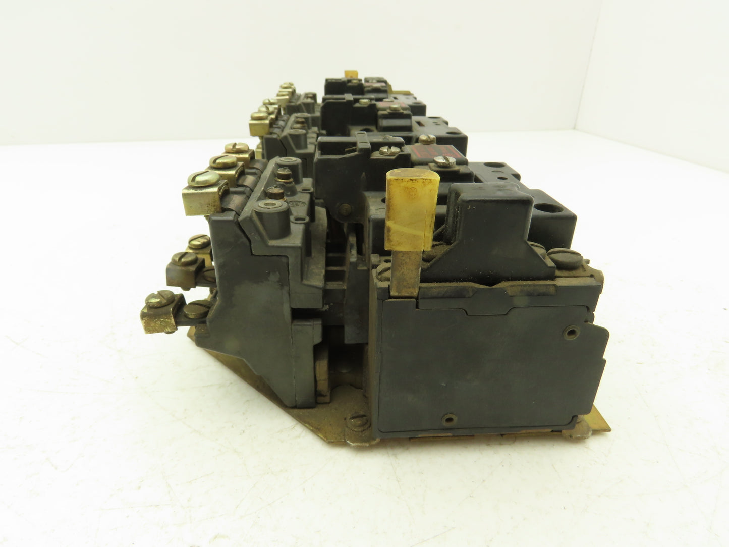 Allen Bradley 1000-NX103 3 Pole Reversing Motor Starter W 120V Coils 71A86 Ser C