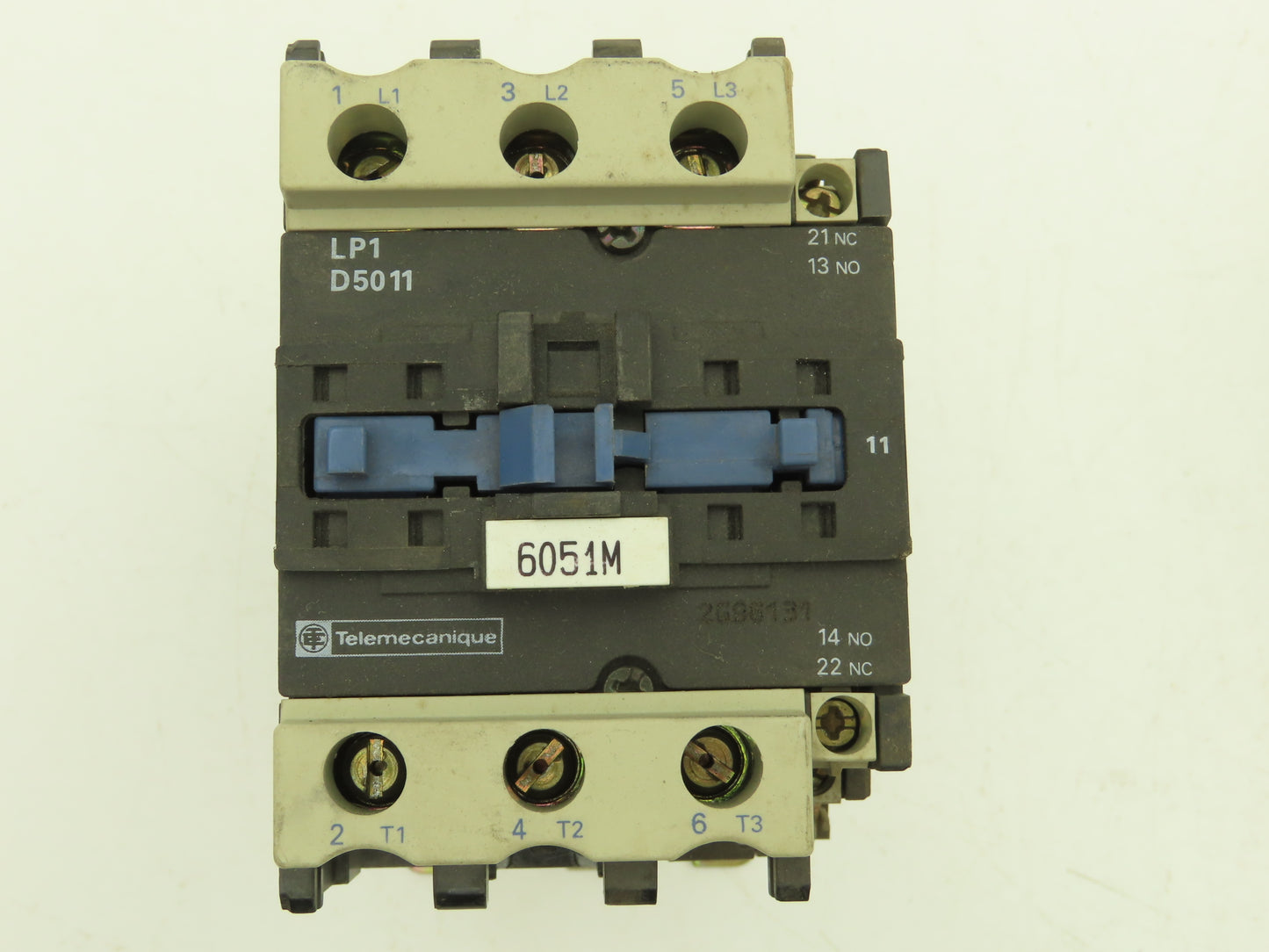 Telemecanique LP1 D5011 Motor Starter Contactor 40Hp 600V 70A 24V Coil Lot of 4