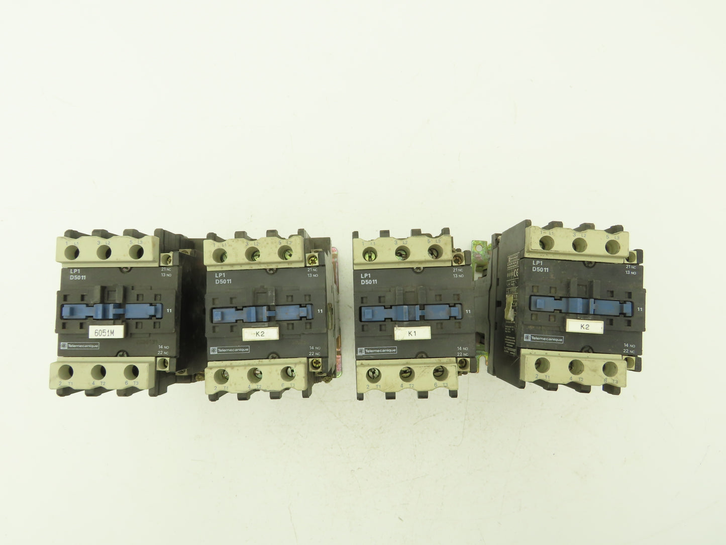 Telemecanique LP1 D5011 Motor Starter Contactor 40Hp 600V 70A 24V Coil Lot of 4