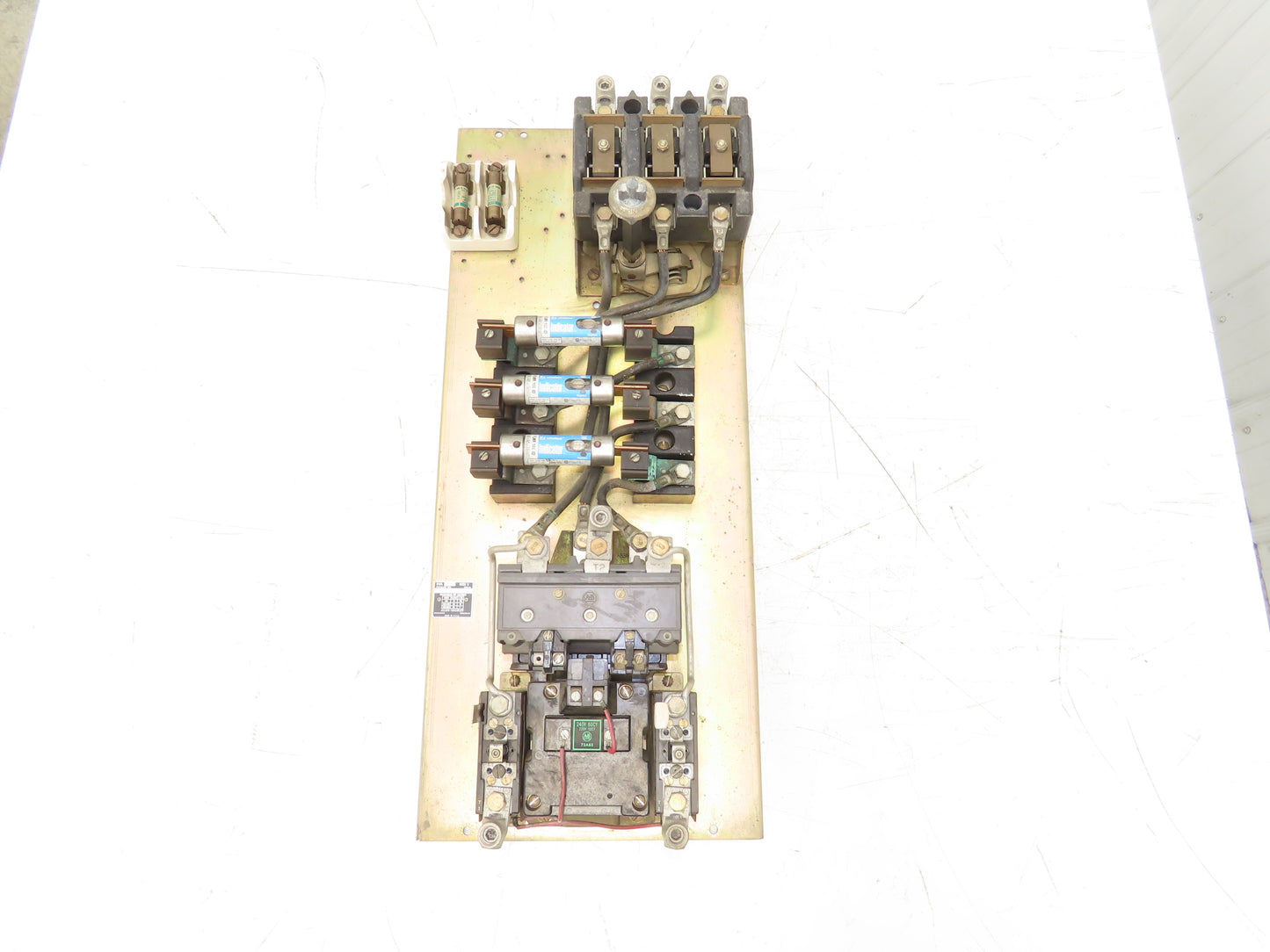 Allen Bradley 712-DCA26 Combination Motor Starter Fused 50HP 600V 3Ph Size 3