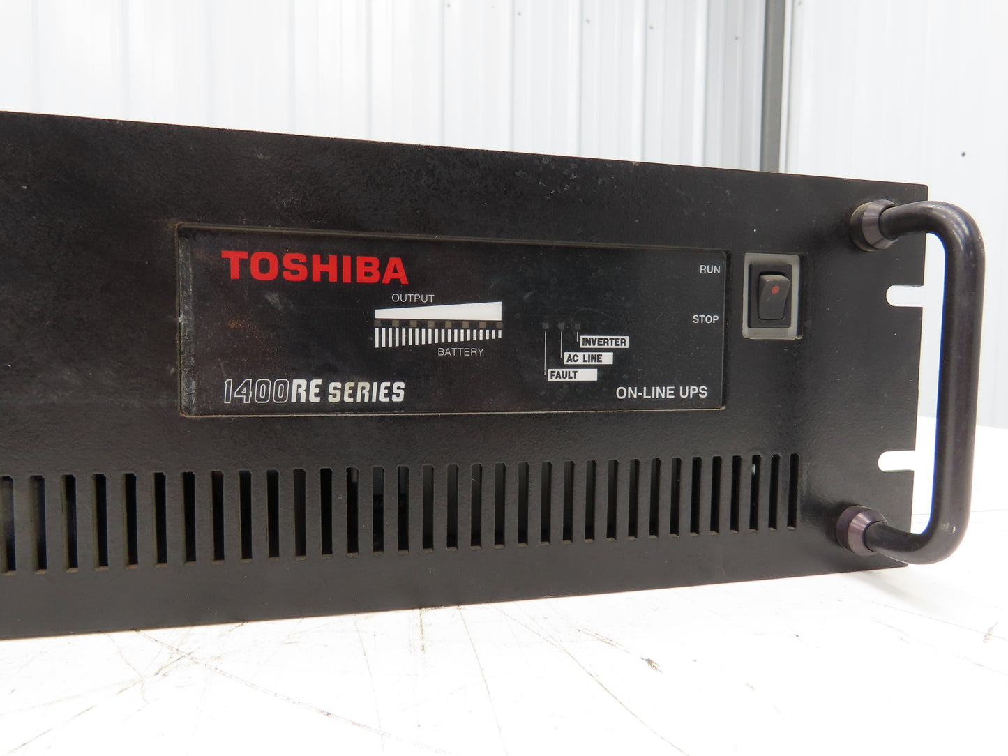 Toshiba UC1A1A015C6RKB  1400RE Series Uninterruptible Power Supply UPS 120V 1PH