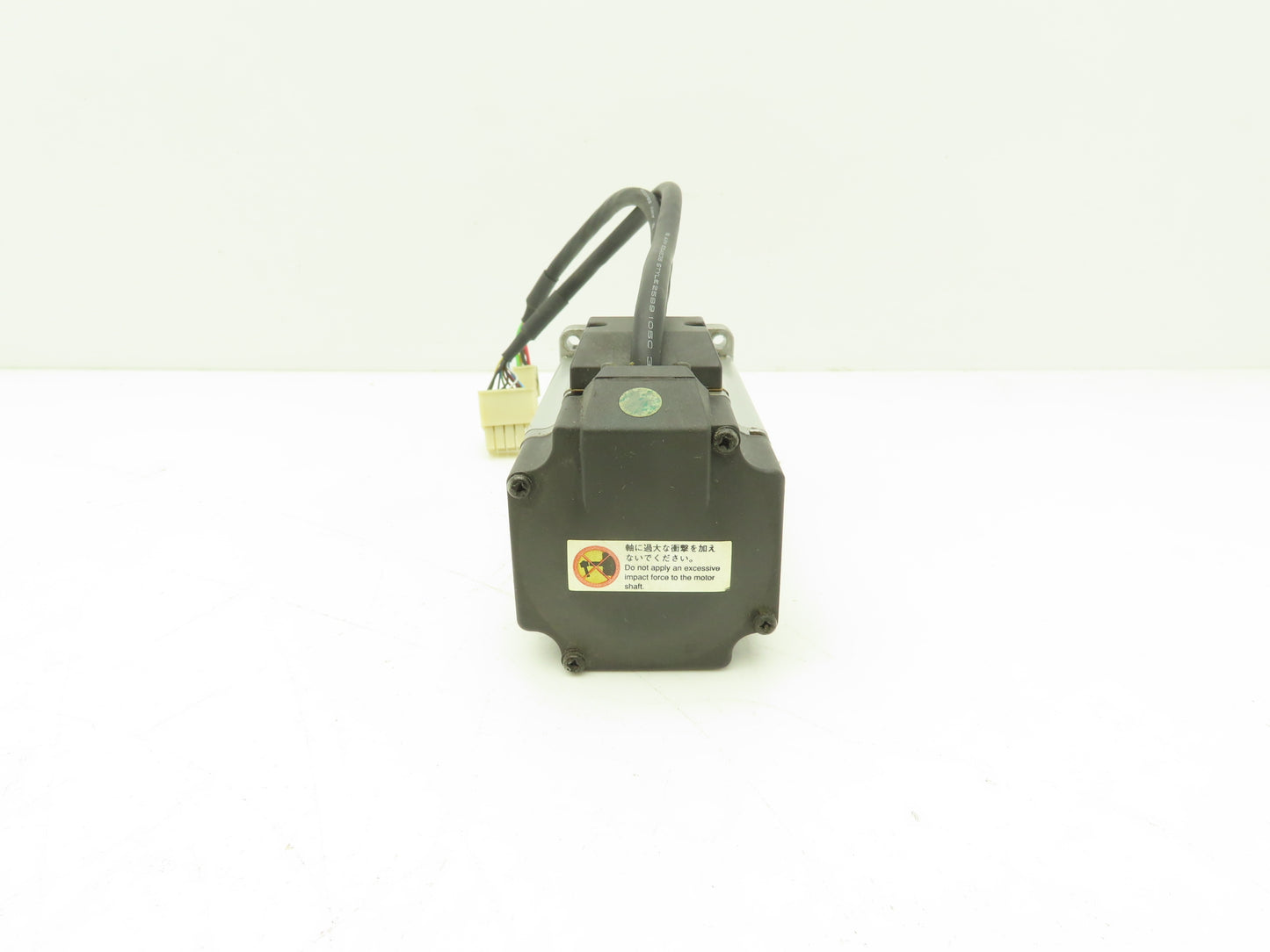 Panasonic MUMS042A1A0S Servo Motor 114V 2.5A 0.4kW 3Ph 3000RPM 200Hz 14mm Shaft