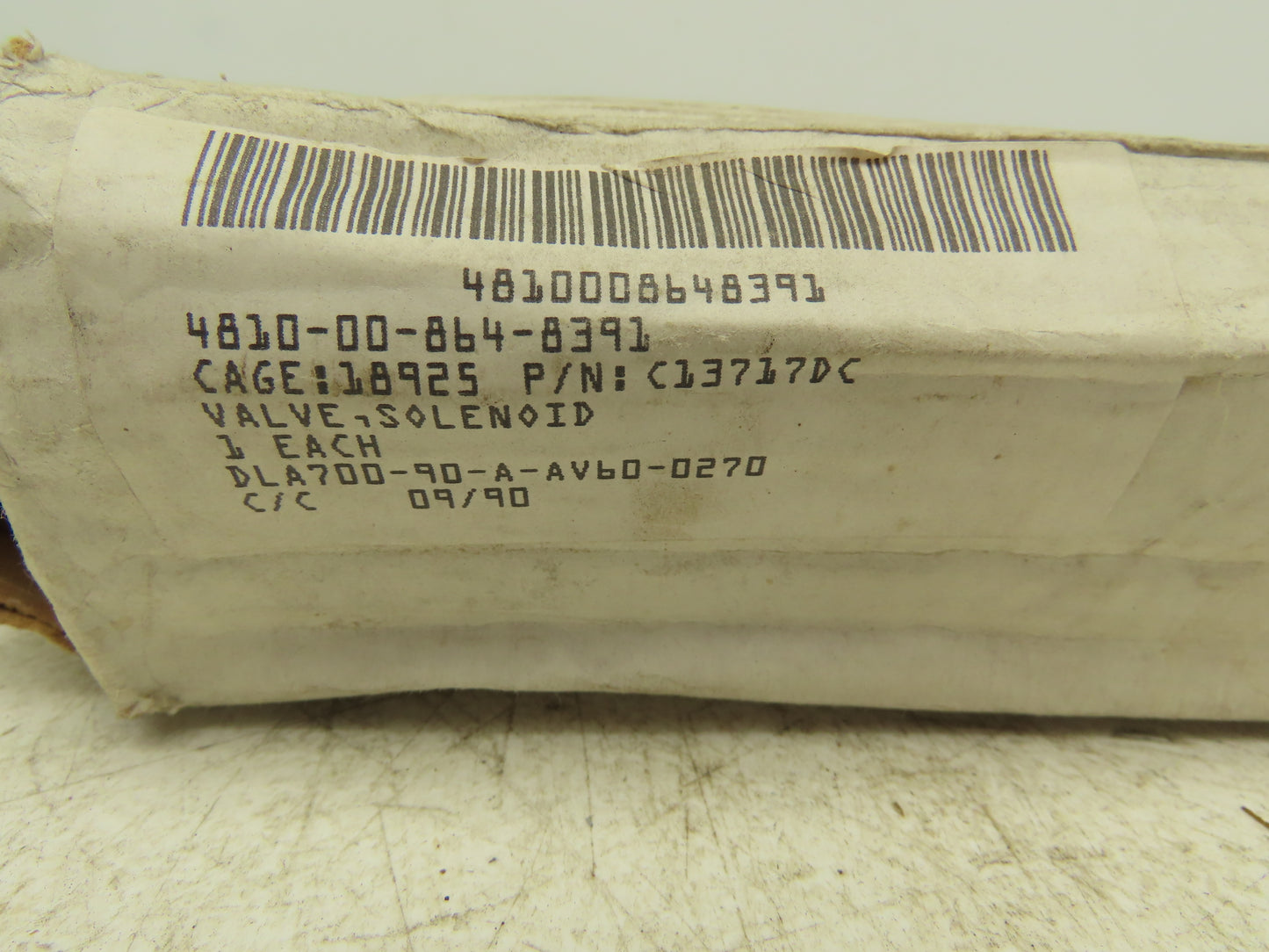 Parker C13717DC Solenoid Operated Pneumatic Air Valve 150PSIG 28VDC 3/8" NPT