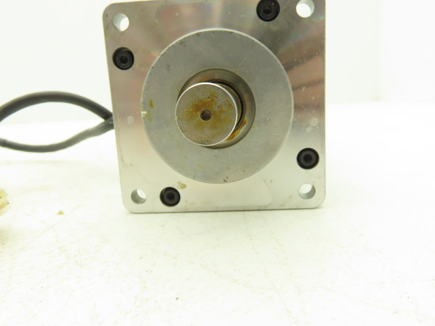 Panasonic MUMS082A1B0S Servo Motor 126V 4.3A 0.75kW 3Ph 3000RPM 200Hz 19mm Shaft