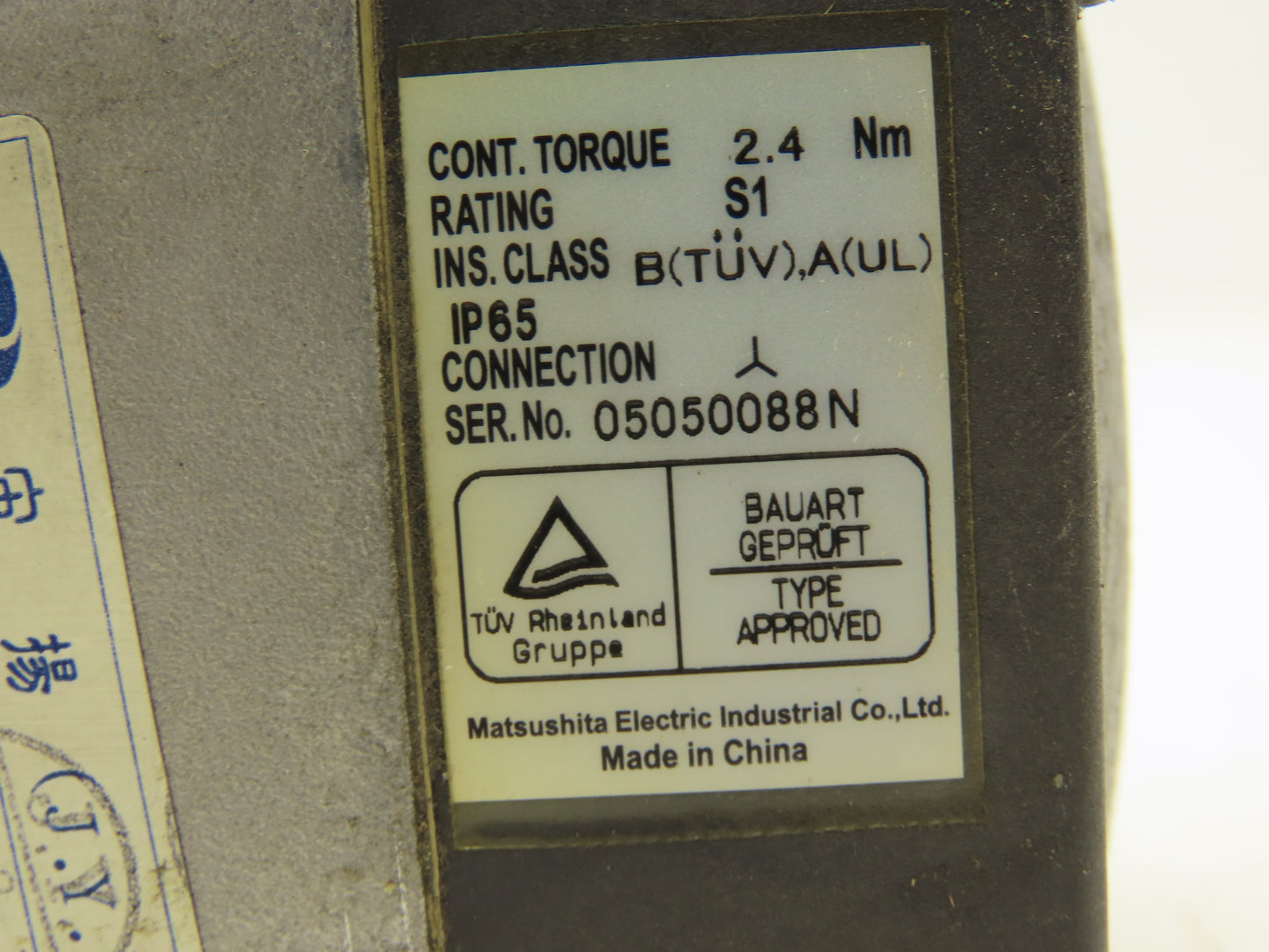 Panasonic MUMS082A1B0S Servo Motor 126V 4.3A 0.75kW 3Ph 3000RPM 200Hz 19mm Shaft